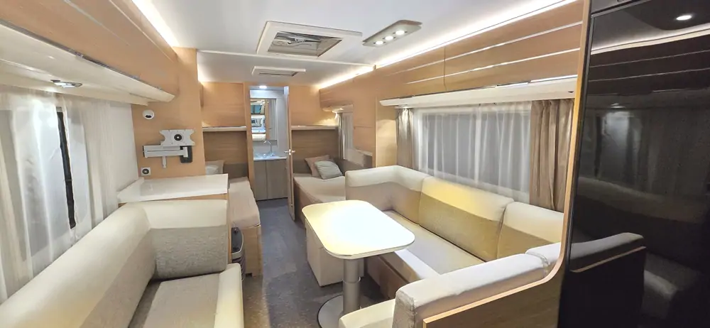 Occasie ADRIA ADORA 613 HT 6