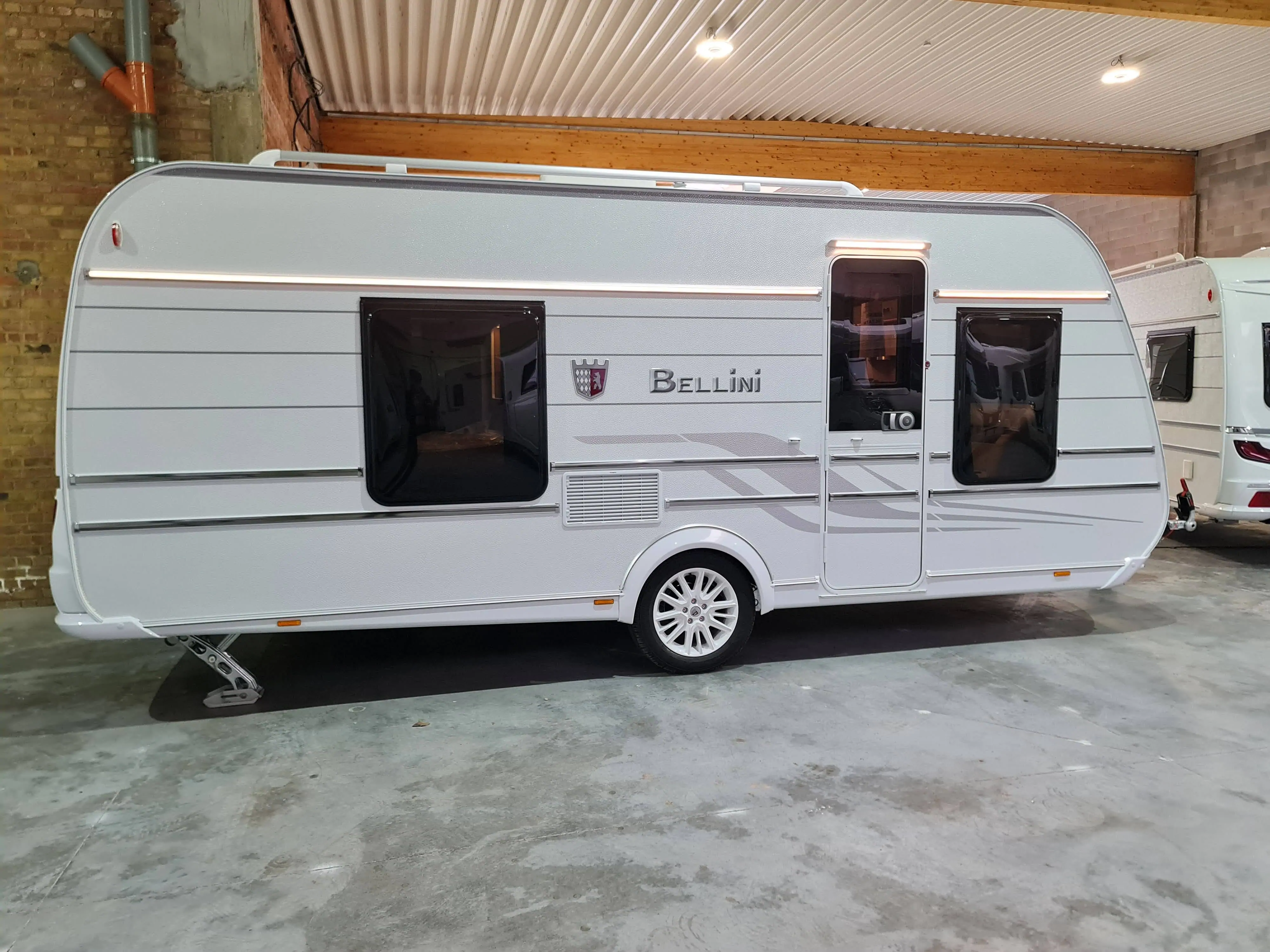 Neuf TABBERT BELLINI 530 SHTD/F l Caravanexpo