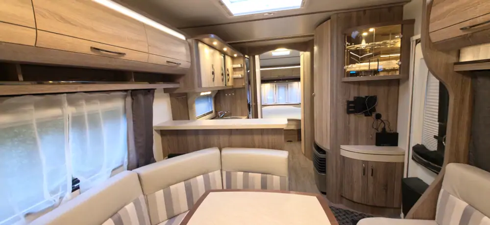 Occasie HOBBY LANDHAUS 770 DF 5