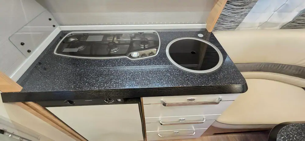 Occasion TABBERT BELLINI 390 9