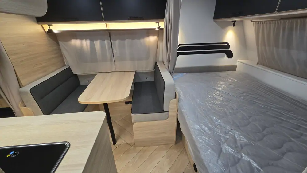 Nouveau CARAVELAIR SPORT LINE 497 7