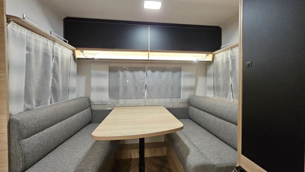 Nouveau CARAVELAIR 480 SPORT LINE 6