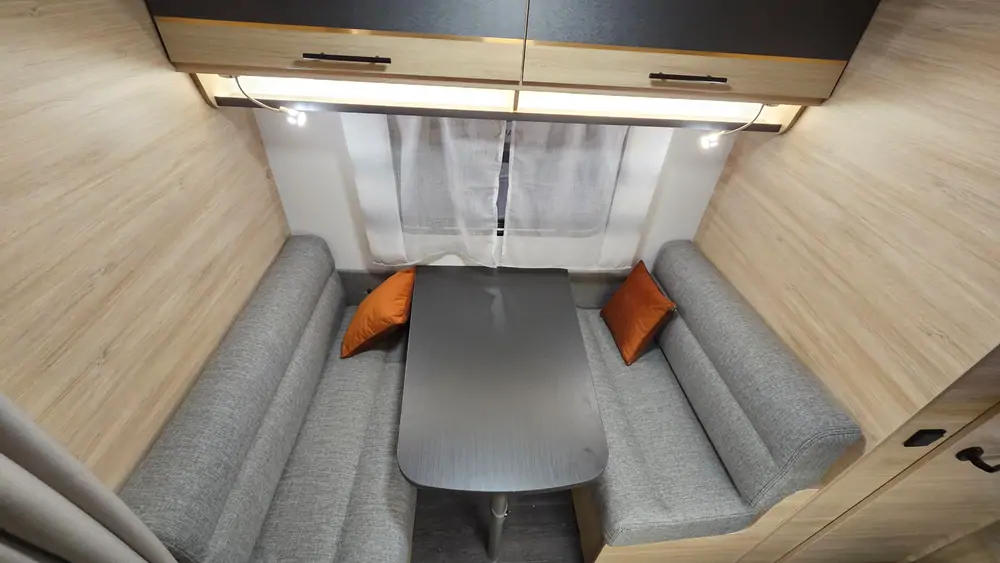 Nouveau CARAVELAIR ALBA 426 STYLE 9
