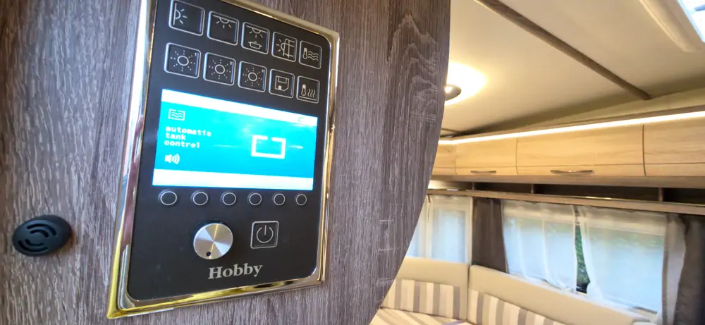 Occasie HOBBY LANDHAUS 770 DF 16