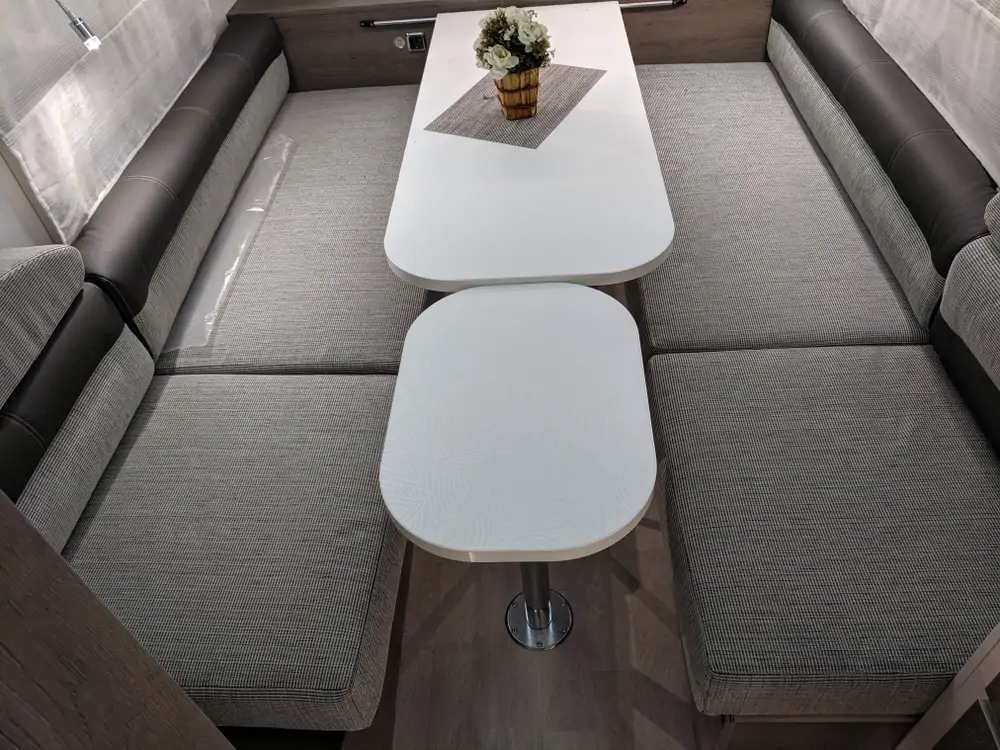 Nieuw SILVER EVASION 390 TDE 10