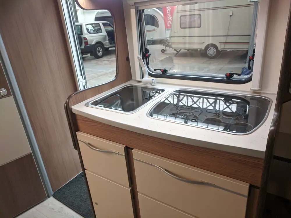 Nieuw ACROSS STARHOME 450 LJS 13