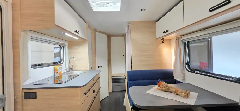 Nouveau CARAVELAIR 496 ALBA 3