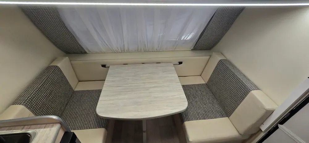 Occasie ACROSS PREMIUM 330 DS 9