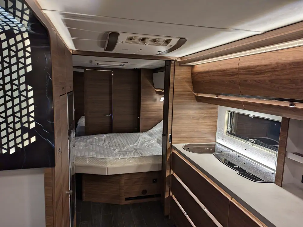 Neuf TABBERT TABBERT PUCCINI 635 SDQ/F 2025 l Caravanexpo