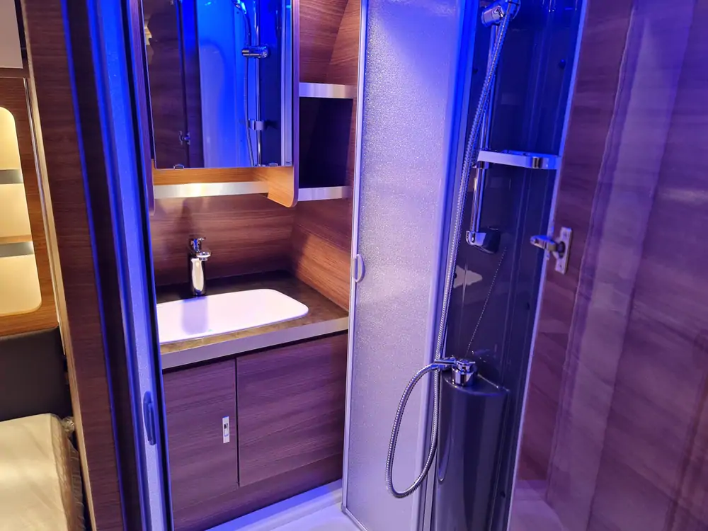Nouveau TABBERT BELLINI 480 TD/F - 2024 12