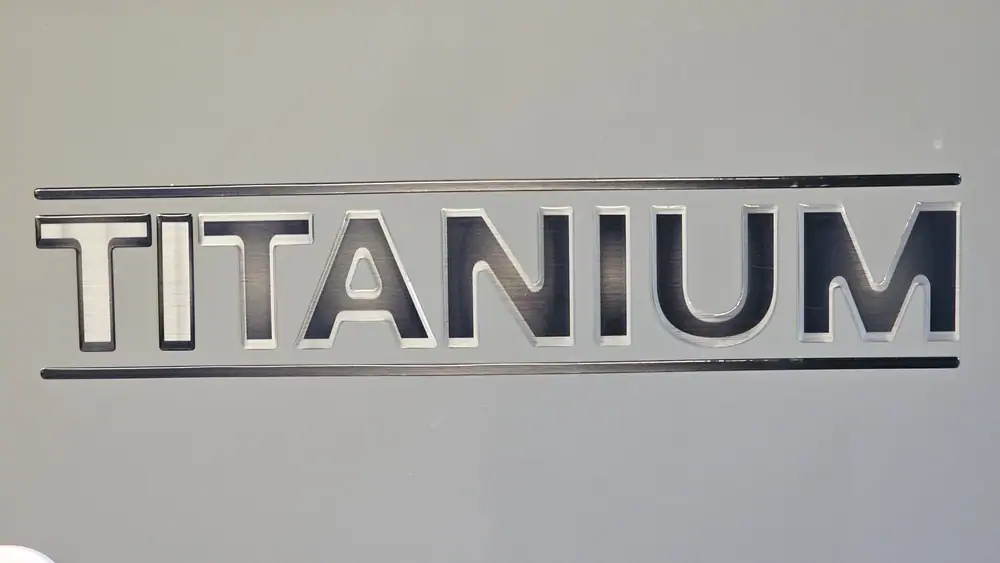 Nieuw CARAVELAIR ANTARES TITANIUM 450 4