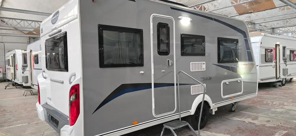 Occasie CARAVELAIR ANTARES TITANIUM 450 16