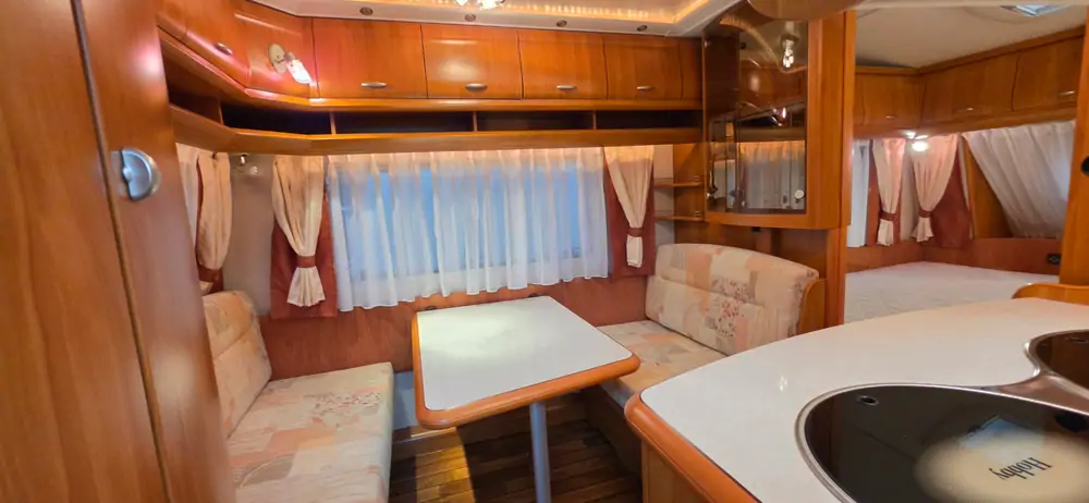 Occasion HOBBY EXCELLENT 410SFE 8