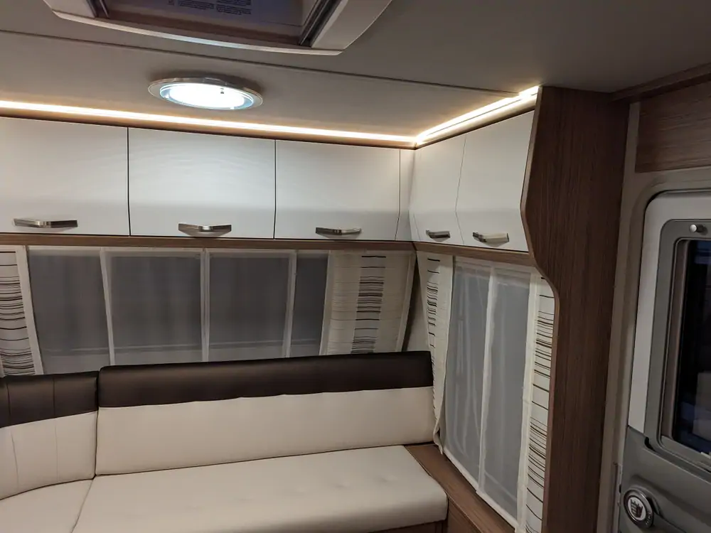 Nieuw TABBERT Bottesini 590 DS/F Porte avant 12
