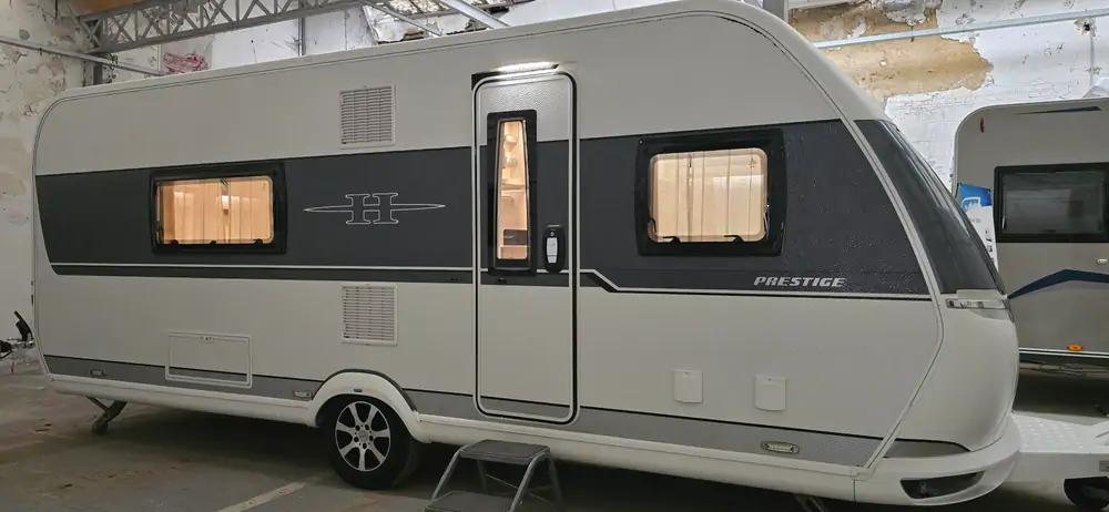 Occasion HOBBY PRESTIGE 560 1