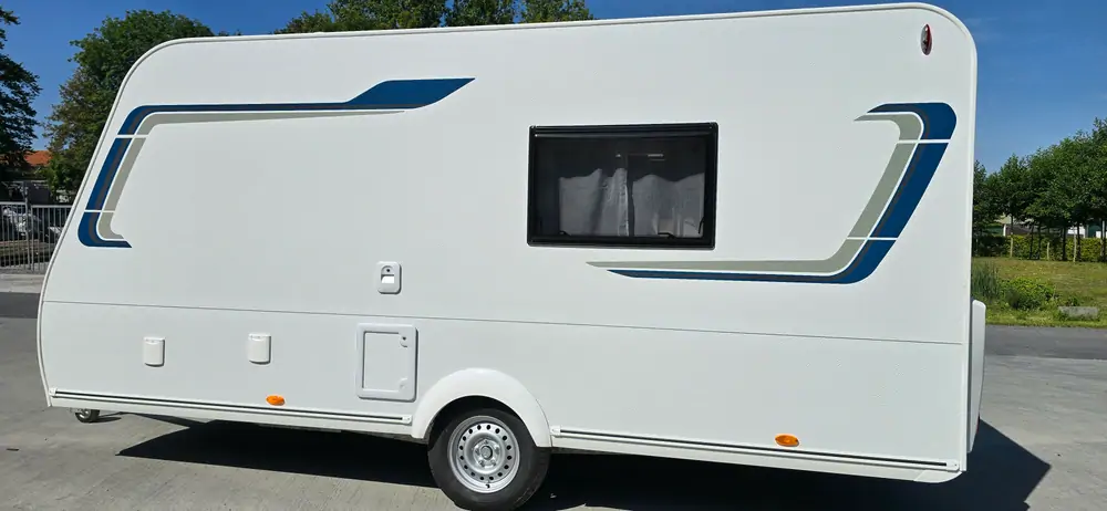 Nouveau CARAVELAIR ALBA 426 4