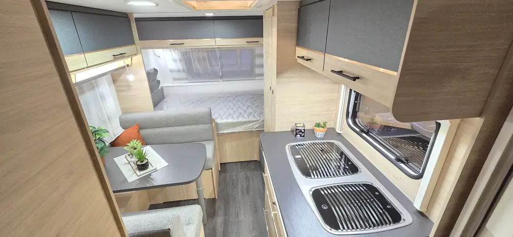 Nouveau CARAVELAIR ALBA 486 STYLE 4