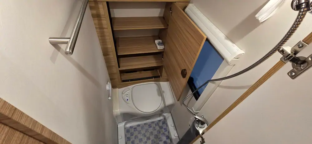 Occasion DETHLEFFS CAMPER 560 CK 15