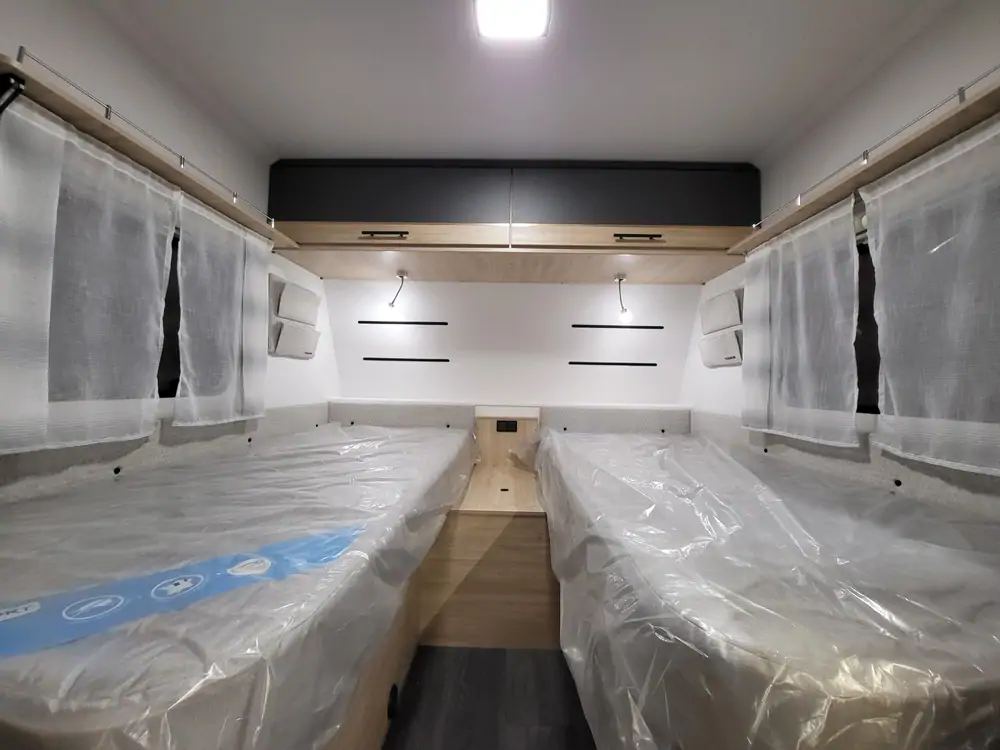 Occasion CARAVELAIR ANTARES TITANIUM 450 6