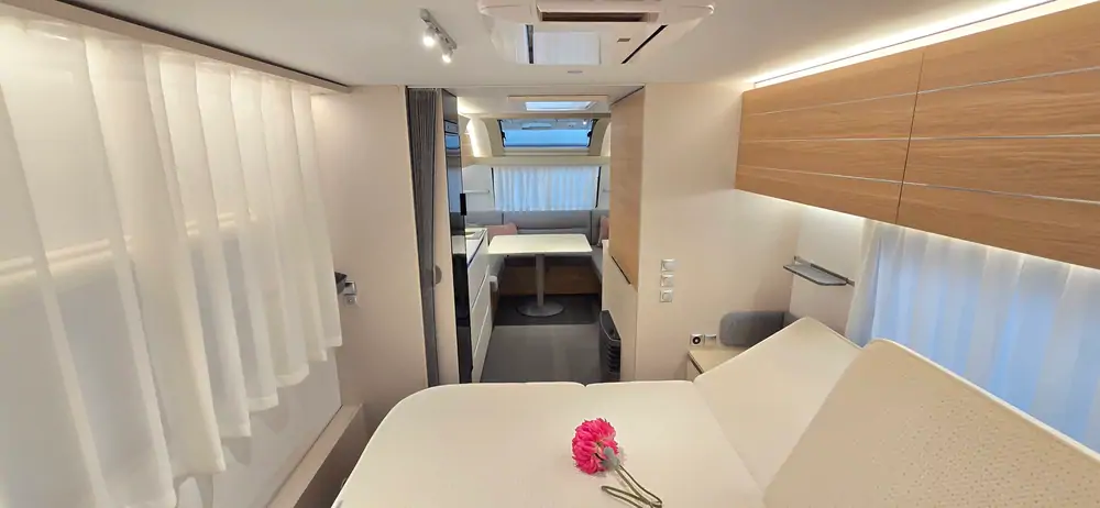 Occasion ADRIA ADORA 613 HT 8