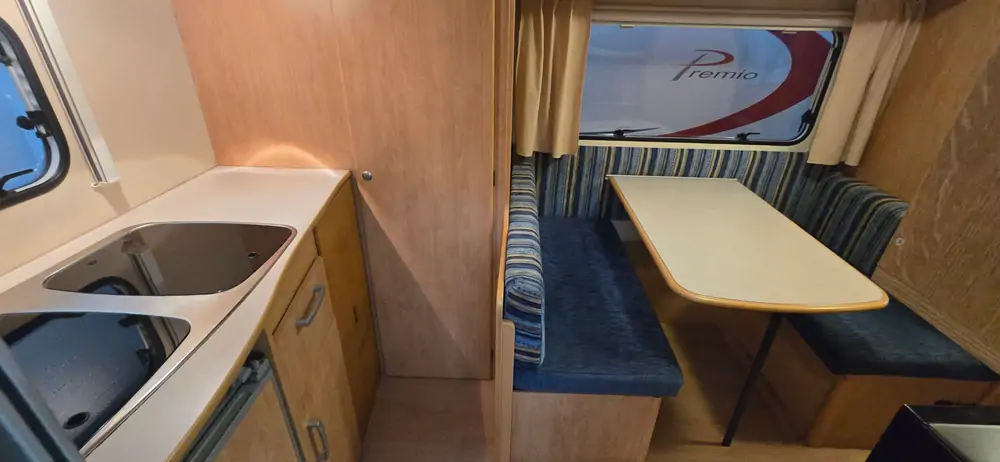 Occasie CARAVELAIR ANTARES 400 12