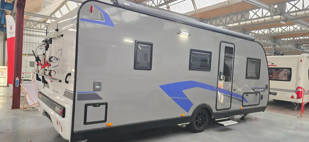 Occasion CARAVELAIR 586 EXCLUSIVE LINE 14