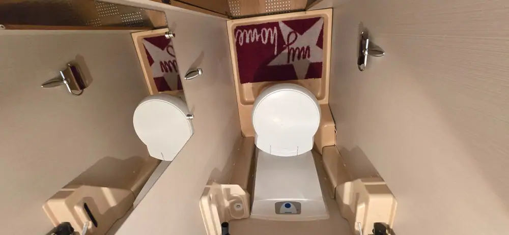 Occasion CARAVELAIR ALBA ANTARES 426 FAMILY 7