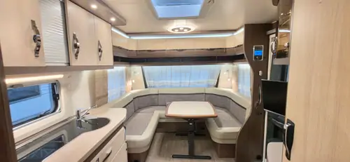 Occasie HOBBY PRESTIGE 560 WFU