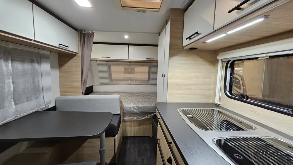 Nouveau CARAVELAIR ALBA LUXE 486 5