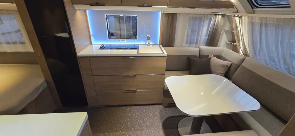 Occasion ADRIA ADORA 512 UP  10