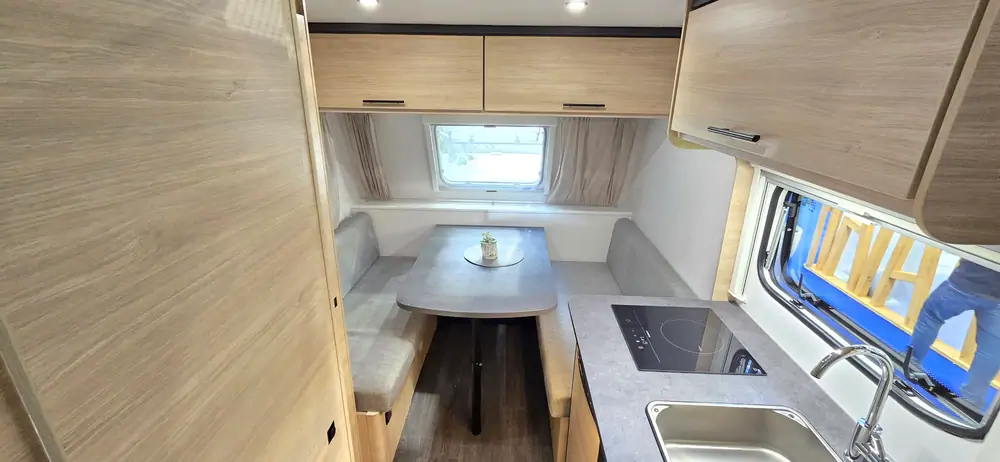 Nouveau CARAVELAIR ALBA 366H FAMILY 2026 4