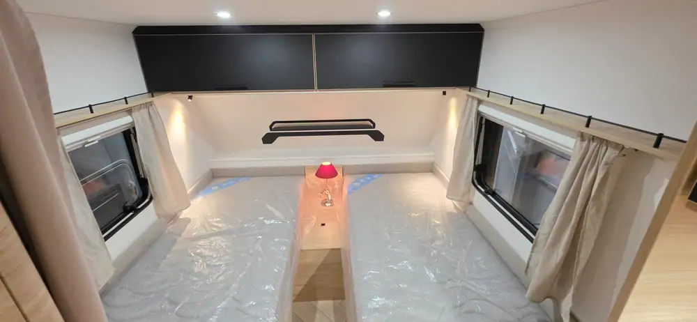 Nieuw CARAVELAIR 492 SPORT LINE 5