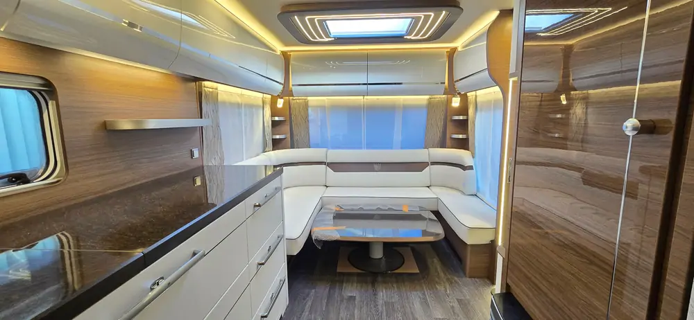 Nieuw TABBERT BELLINI 655 SHTD/F 2026 4