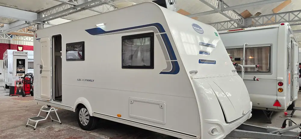 Occasion CARAVELAIR Alba 486 familly 1