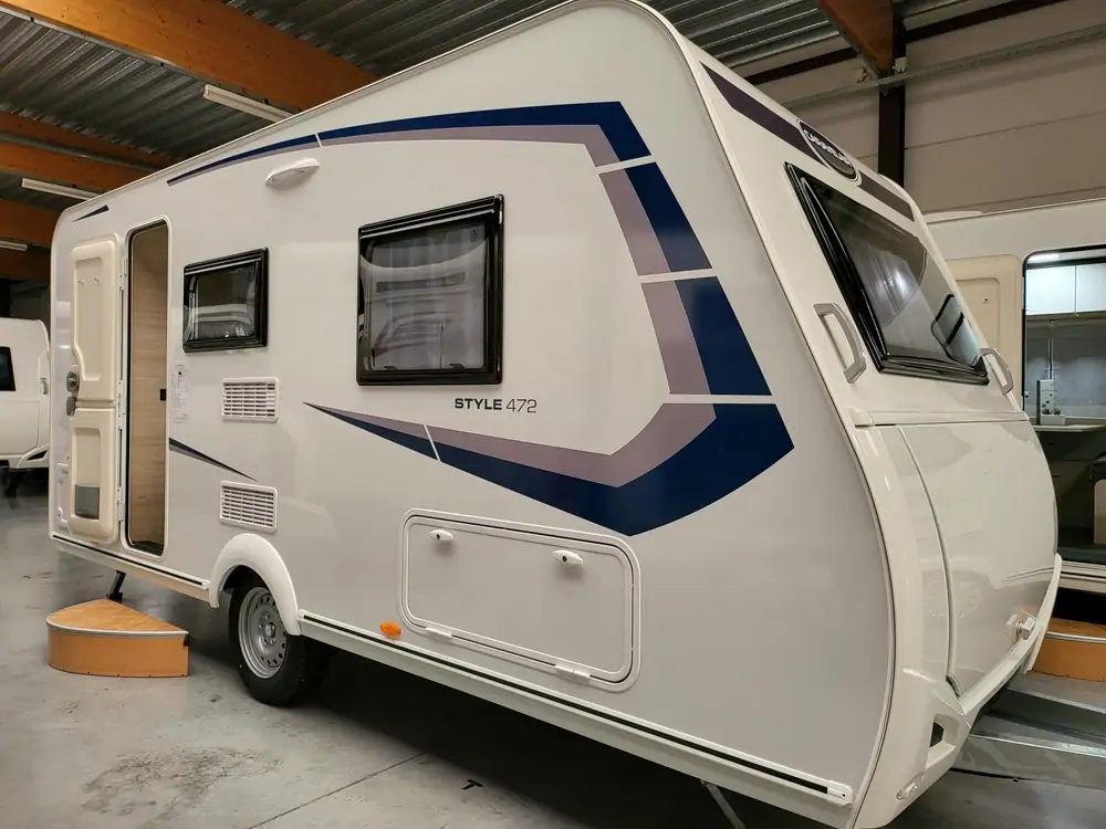 Nouveau CARAVELAIR ALBA 472 Style 15