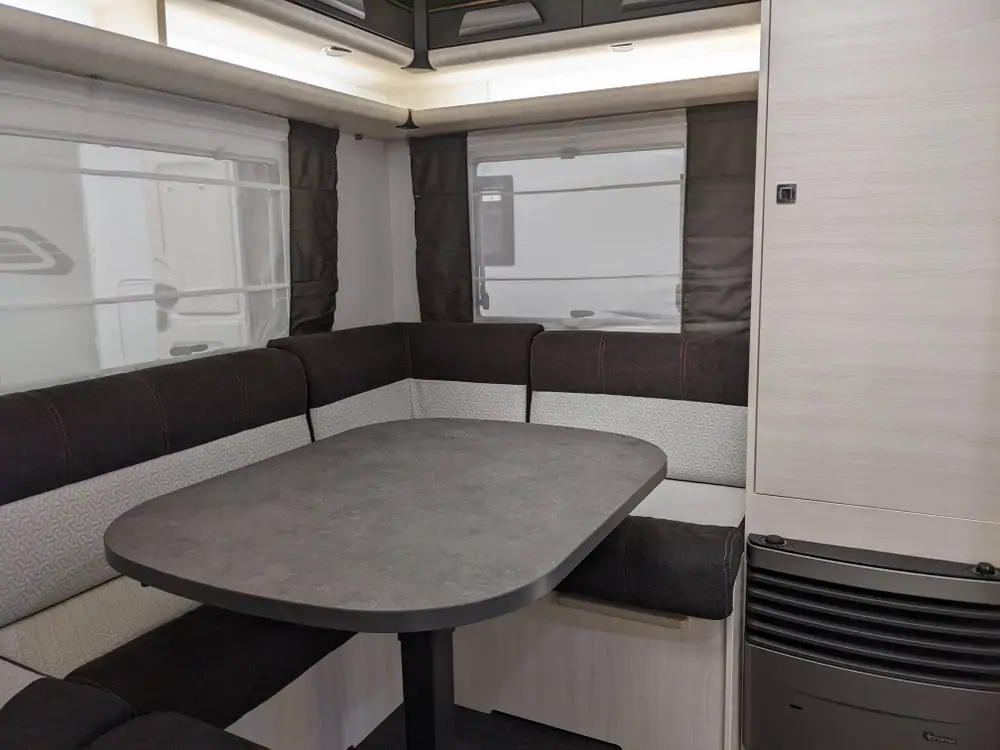 Nieuw CARAVELAIR  ARTICA 490 V5  6
