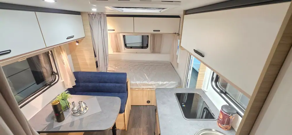 Nouveau CARAVELAIR ALBA 496 3