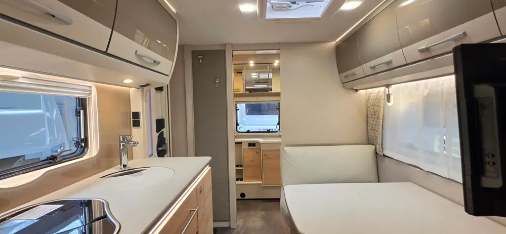 Occasion DETHLEFFS NOMAD 490 EST 8
