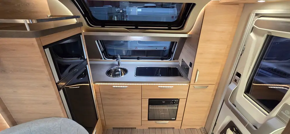 Nouveau KNAUS SUDWIND 650 PXB 15