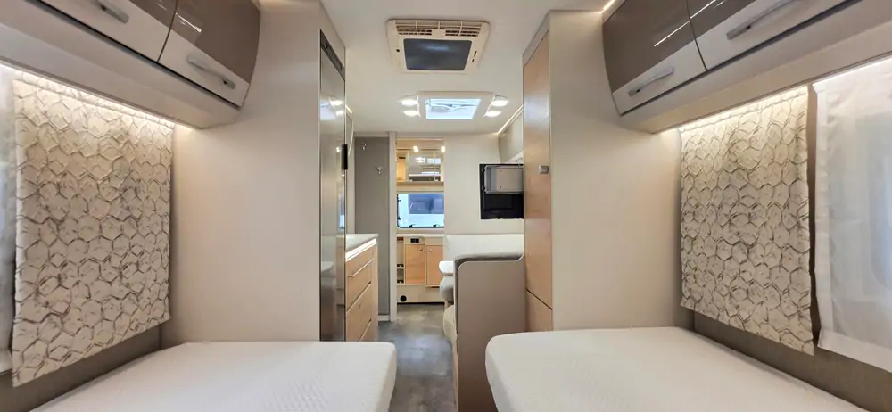 Occasion DETHLEFFS NOMAD 490 EST 6