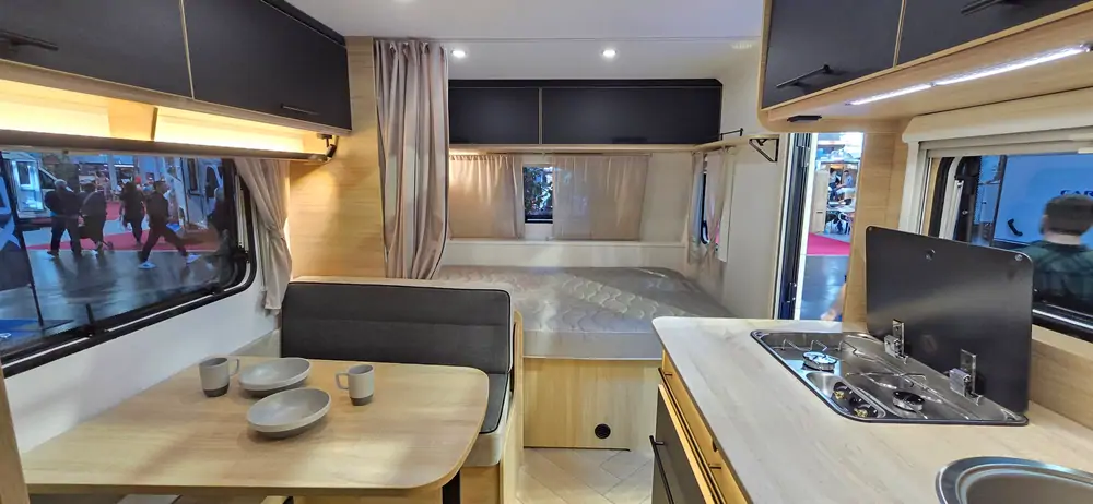 Nouveau CARAVELAIR SPORT LINE 497  2