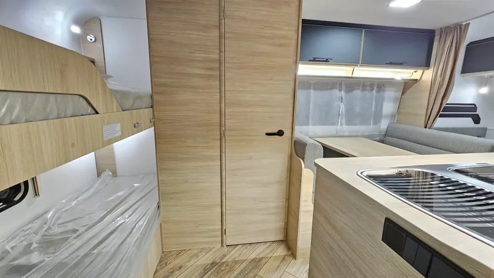 Nouveau CARAVELAIR 486 SPORT LINE 11
