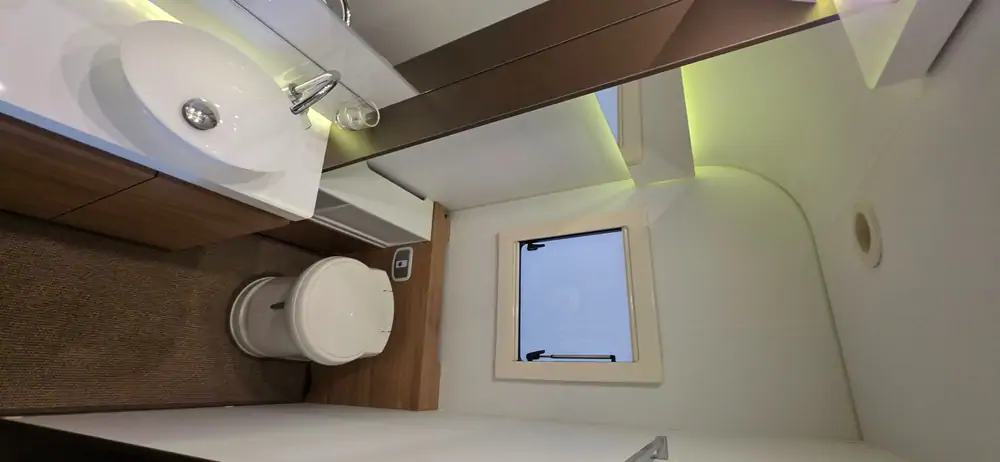 Occasion ADRIA ALPINA 663 HT 10