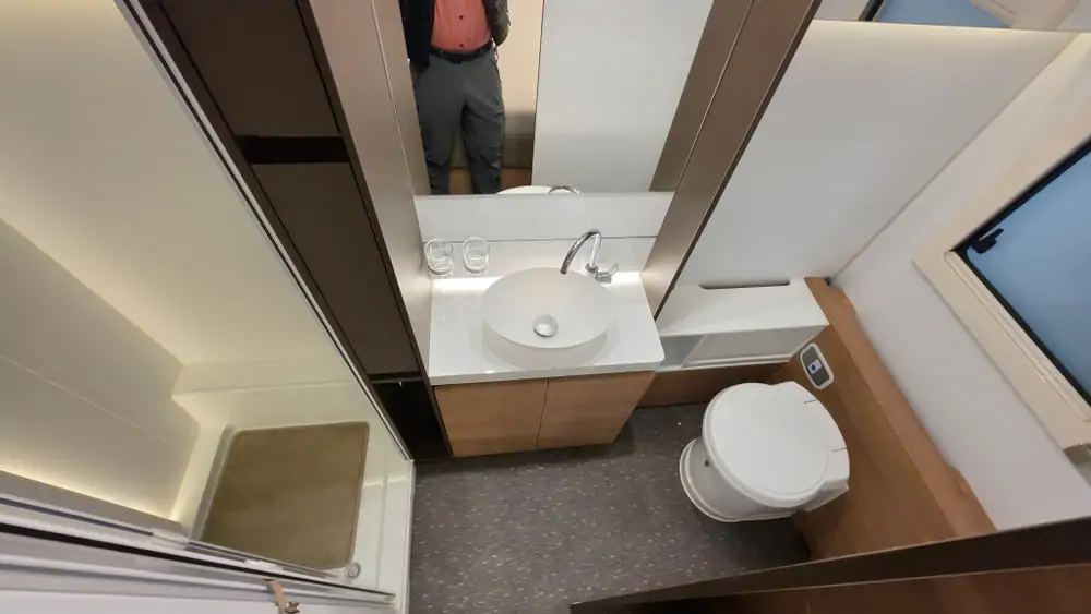 Occasion ADRIA ALPINA 663 HT 8