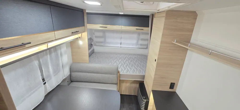 Occasion CARAVELAIR ALBA 400 STYLE 4