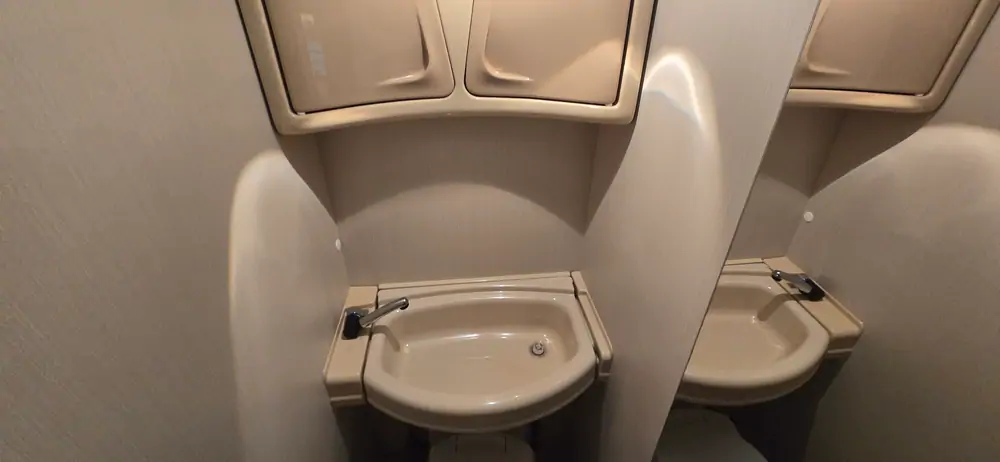 Occasion CARAVELAIR ALBA ANTARES 426 FAMILY 8