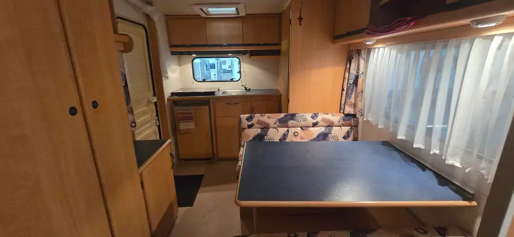 Occasion CARAVELAIR BAMBA LUXE 460 4
