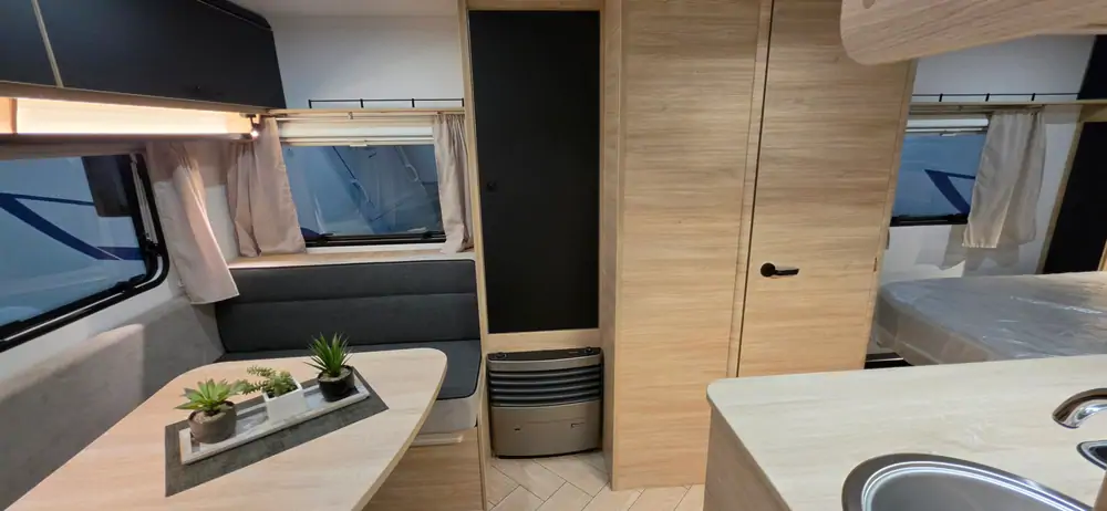 Nouveau CARAVELAIR 480 SPORT LINE 11