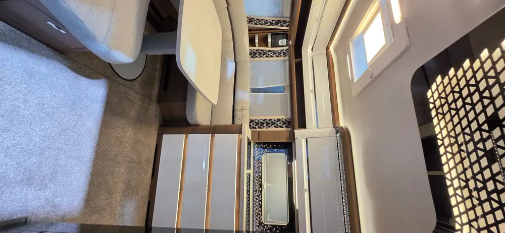 Nouveau TABBERT Puccini 550E 2.3 2027 Finest Edition  11