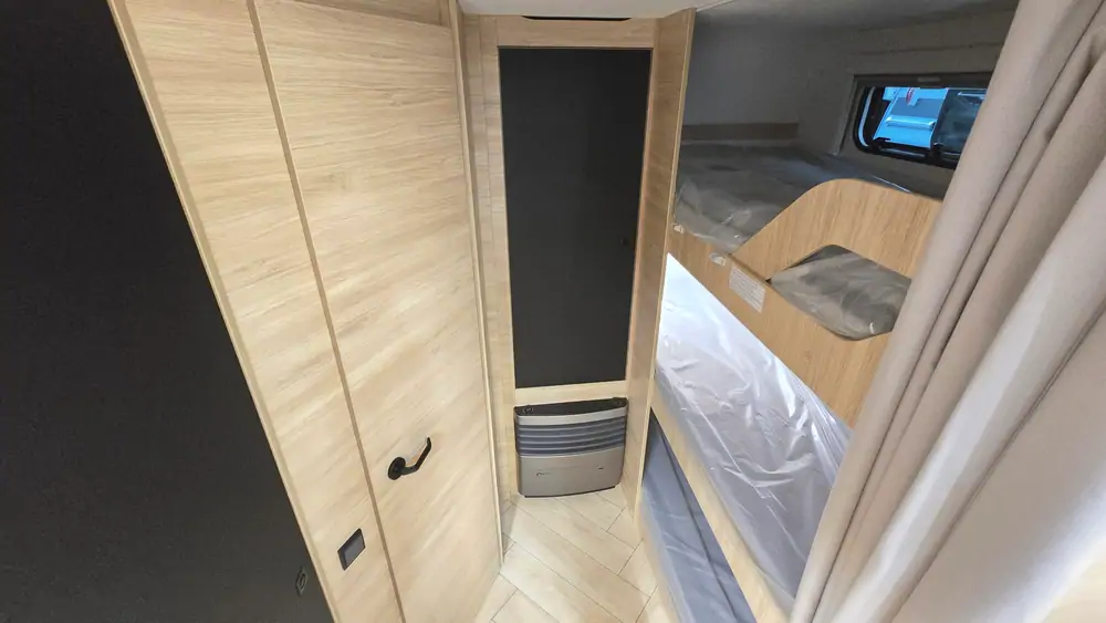 Nouveau CARAVELAIR SPORT LINE 497 4